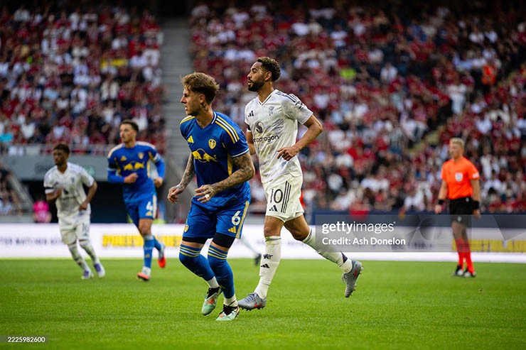 Tân binh Matheus Cunha thi đấu nỗ lực trước Leeds, ghi điểm ngày ra mắt MU - 2