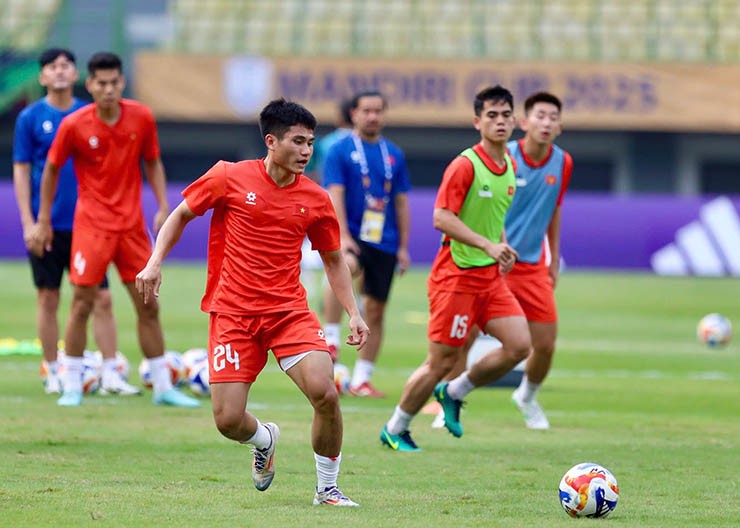 Trực tiếp bóng đá U23 Việt Nam - U23 Lào: Chiến thắng ấn tượng (Hết giờ) - 19