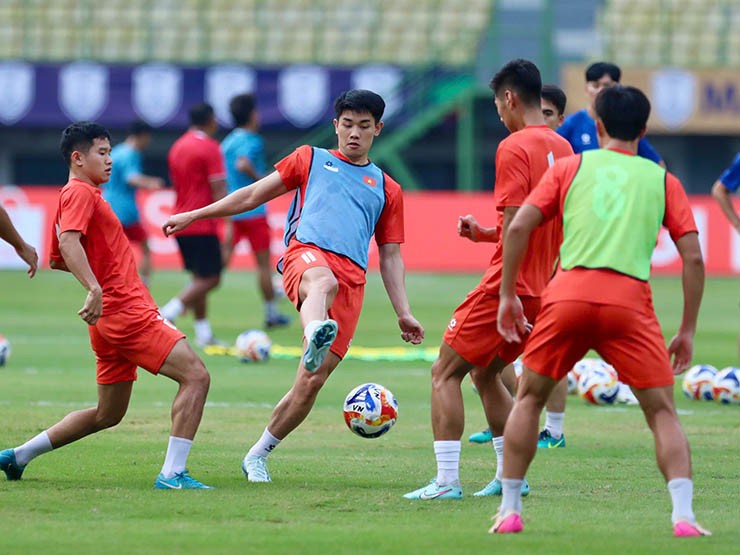 Trực tiếp bóng đá U23 Việt Nam - U23 Lào: Chiến thắng ấn tượng (Hết giờ) - 17