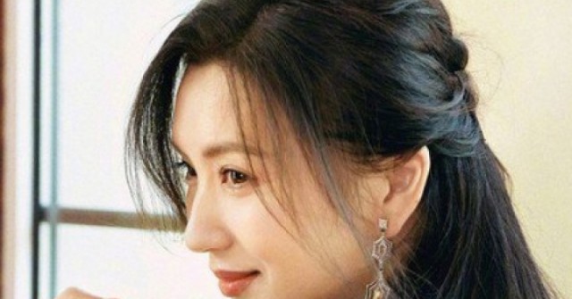 "Mỹ nhân vạn người mê" kết hôn với đại gia, sin...