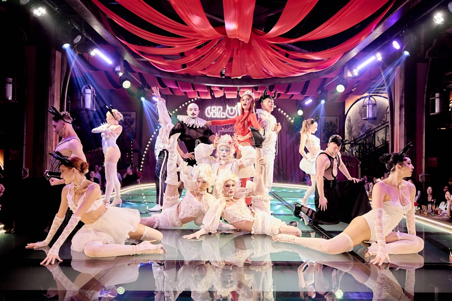 Show sẽ được trình diễn 2 lần mỗi ngày