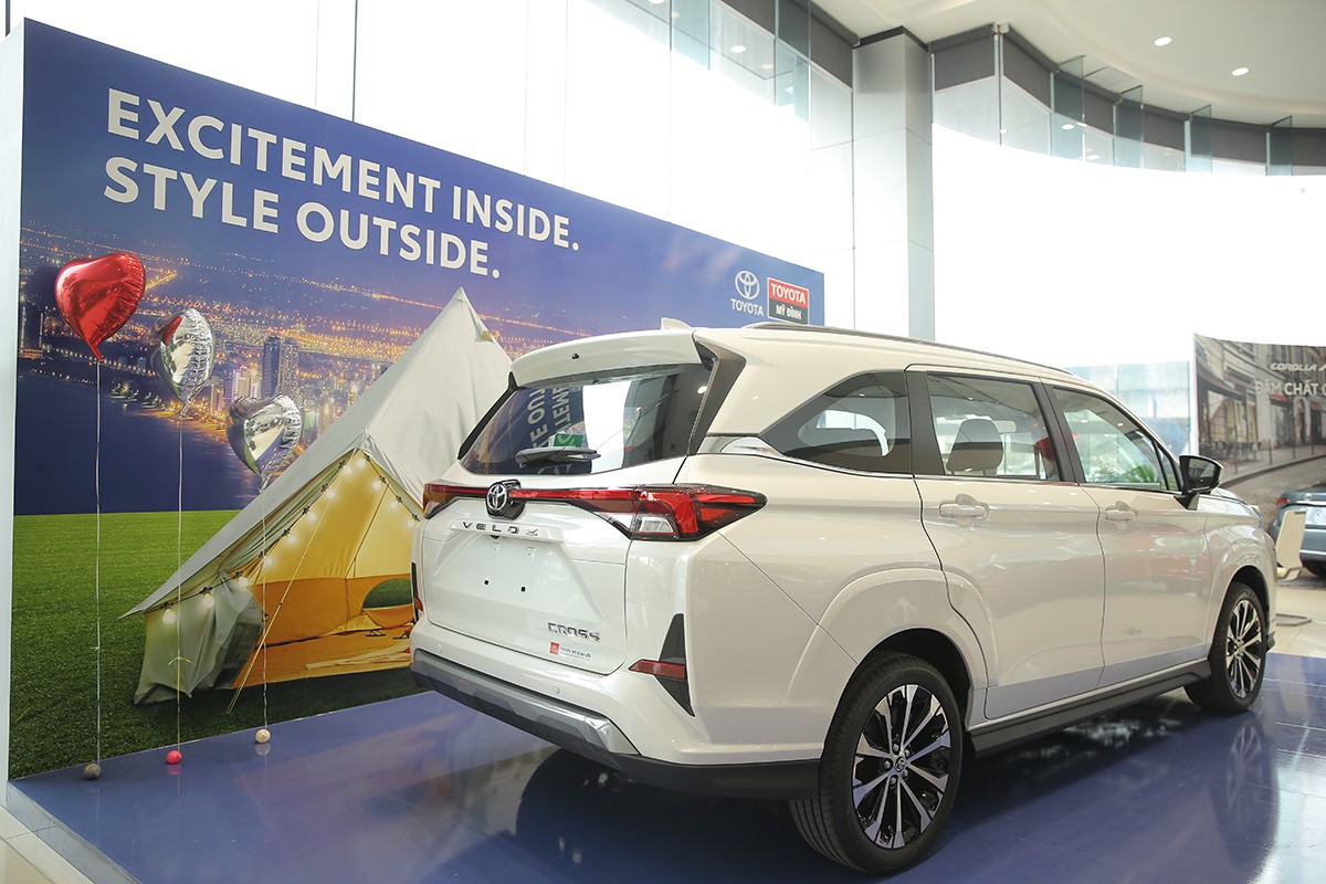 Toyota Veloz Cross giảm giá từ 64 – 70 triệu đồng trong tháng này - 2