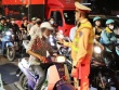 Nam tài xế ở Hà Nội vi phạm nồng độ cồn vì người yêu hỏi: 'Anh có yêu em không?'