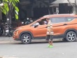 CLIP: "Đứng hình" với pha lùi xe khó hiểu của một nữ tài xế ở An Giang