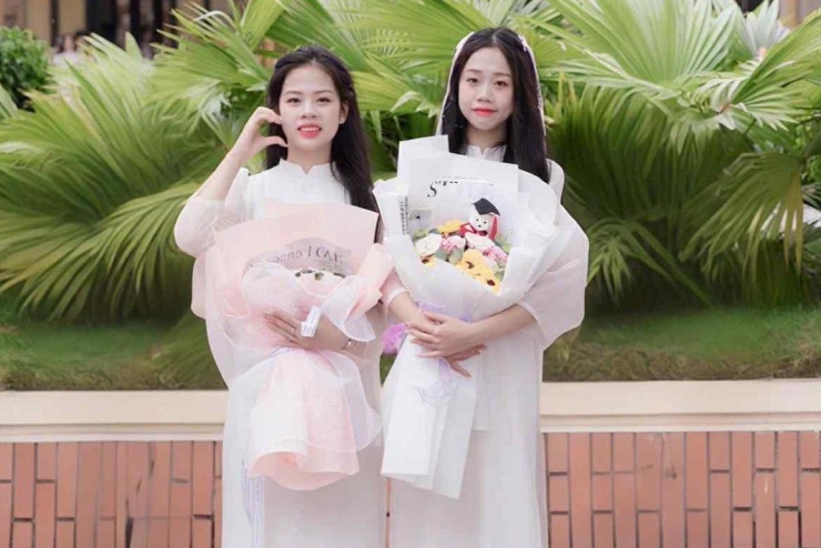 Thành tích của Thảo và Thương tại kỳ thi tốt nghiệp THPT năm nay được xem là điểm sáng tại trường vùng cao Nghệ An