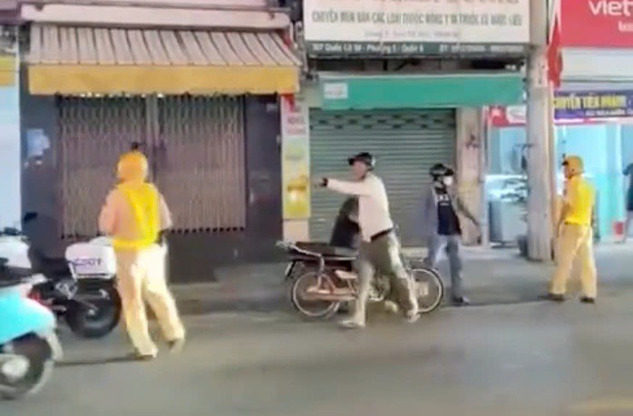 Hình ảnh ghi lại vụ việc.