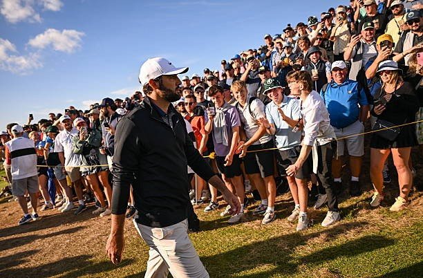 Scheffler vs McIlroy: Kẻ giỏi nhất đấu với người được yêu thích nhất - 4