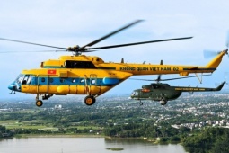 Trực thăng ghép đội hình bay phục vụ đại lễ 80 năm Quốc khánh