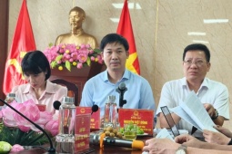 Phó chủ tịch tỉnh Quảng Ninh: Cứu hộ tới hiện trường lật tàu sau hai tiếng