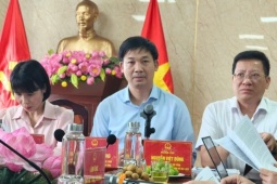Biên phòng nhận tin báo hai tiếng sau khi tàu Vịnh Xanh bị lật
