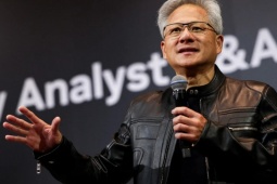 Nvidia vừa vượt 4.000 tỷ USD, CEO Jensen Huang lại tiếp tục chốt lời hàng chục triệu đô