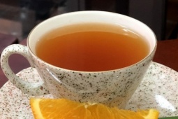 Thói quen khi uống trà đẩy người đàn ông vào tình trạng tổn thương thận