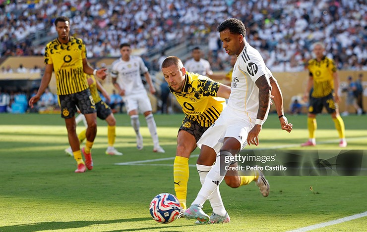 Tương lai của Rodrygo tại Real Madrid đang dần trở nên bất định