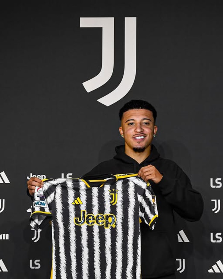 Juventus được cho là sẽ cứu Sancho bằng bản hợp đồng 25 triệu euro