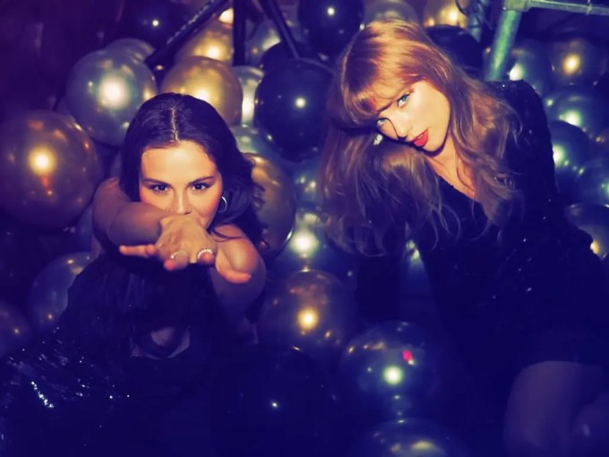 Selena Gomez và Taylor Swift trong tiệc sinh nhật. Ảnh: Instagram