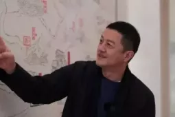'Quách Tĩnh của Châu Tấn' đối mặt với rắc rối pháp lý mới giữa tình hình tài chính khó khăn