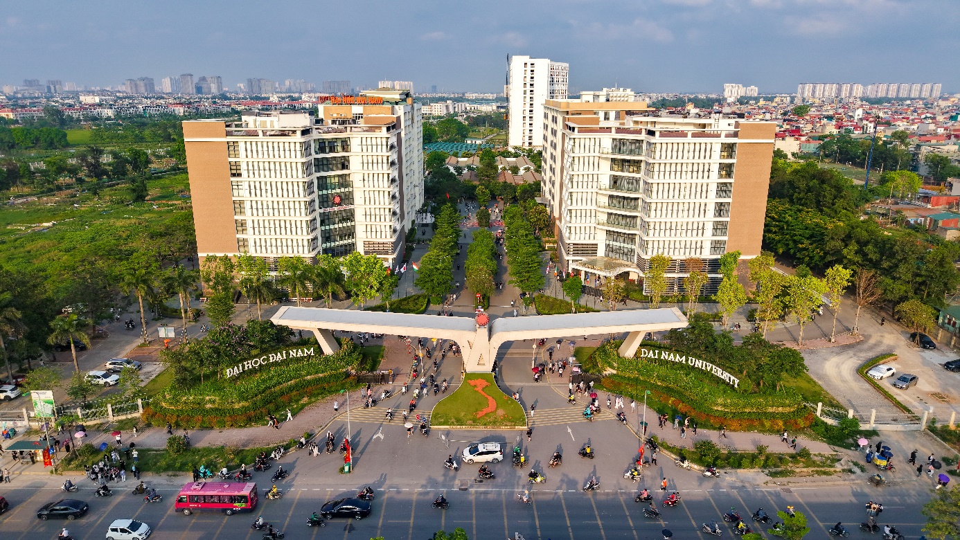 Toàn cảnh trường Đại học Đại Nam – điểm đến của hơn 45.000 sinh viên, học viên.
