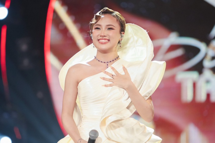 Nguyễn Hoàng Bão Ngọc.