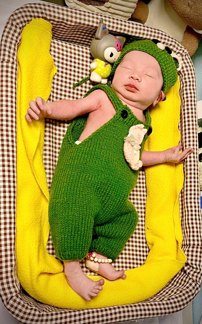 Em bé Khủng Long - Dino nhà Ngọc Khuê khi được vài ngày tuổi.