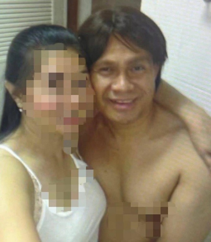 Nhà sư Thamma Wachiratheerakhun và người tình. Ảnh: Bangkok Post