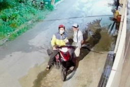 Danh tính đối tượng giật hơn 100 tờ vé số của người khuyết tật