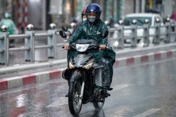 Vật vã gọi ship hàng ngày bão