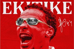Ekitike 92 triệu euro ra mắt Liverpool hôm nay, MU phá đám giờ chót bất thành