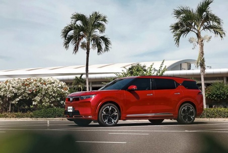 Giá xe điện VinFast VF 9 cập nhật mới nhất tháng 7/2025