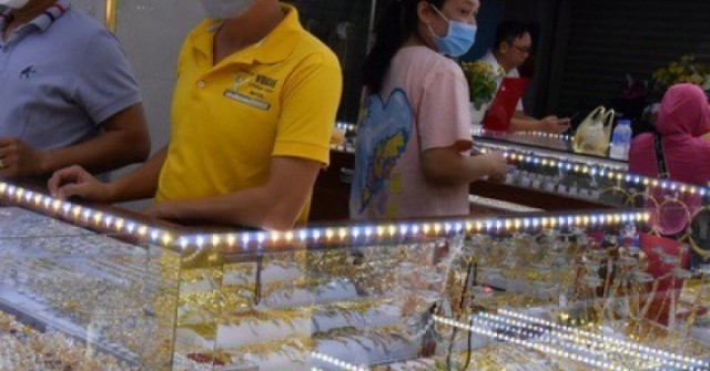 Giá vàng hôm nay, 22-7: Tăng mạnh, chạm đỉnh tr...