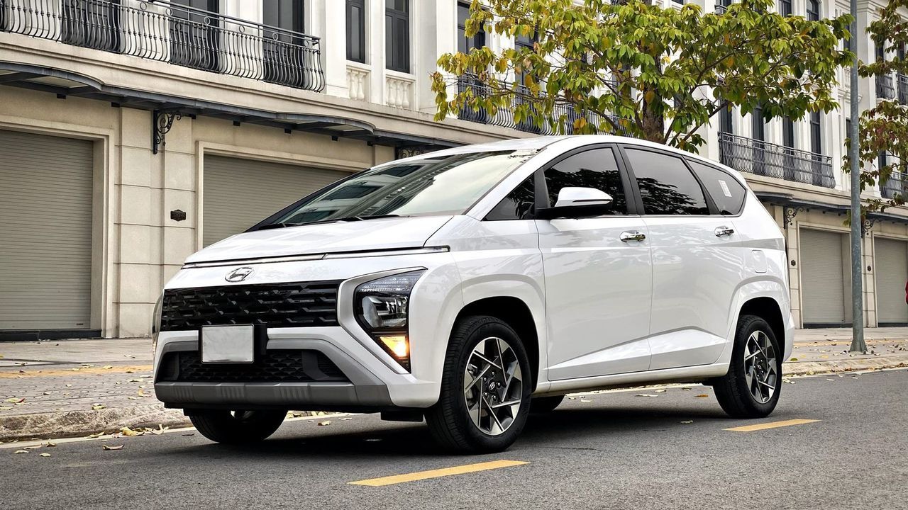 Hyundai Stargazer