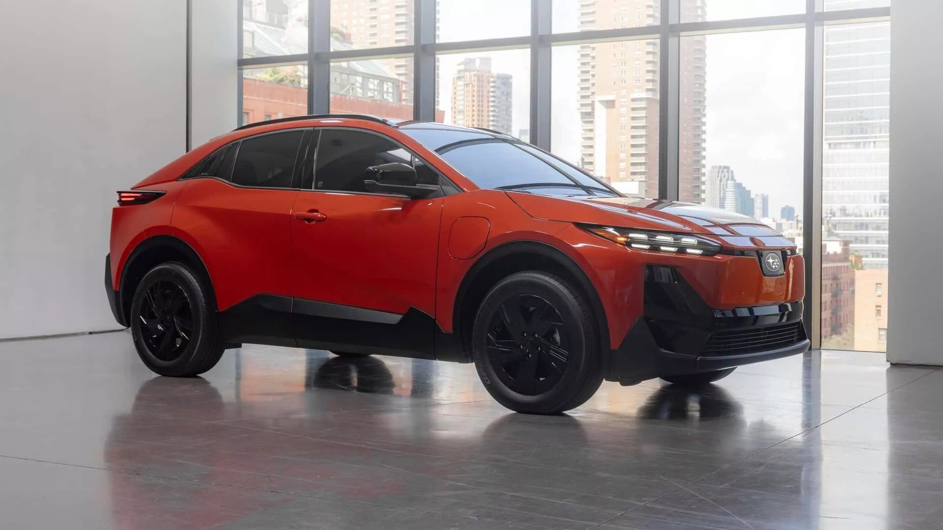Xe sở hữu khung gầm tương tự như mẫu xe Toyota C-HR EV.