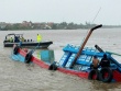 Thuyền lật, đường phố ngập trong bão Wipha
