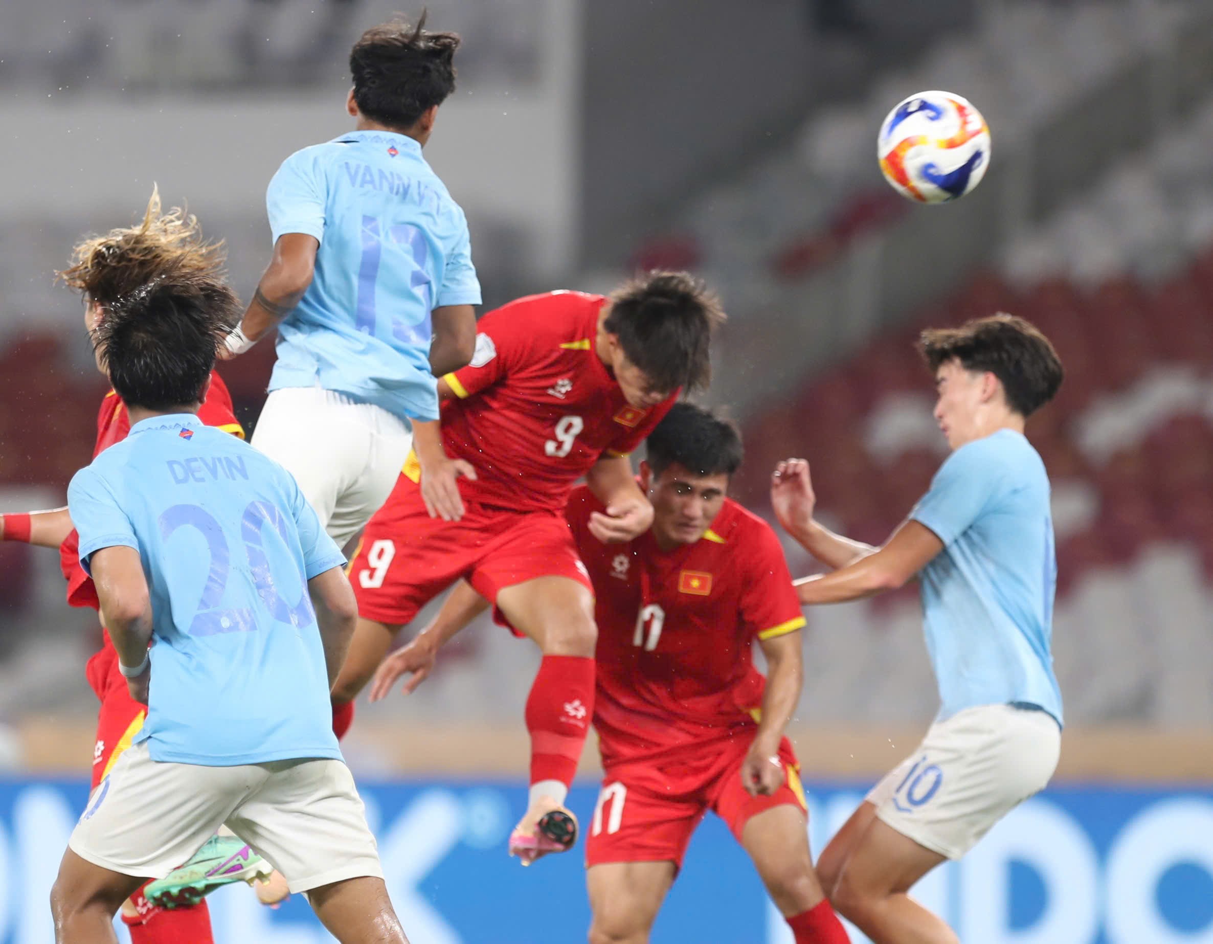Trực tiếp bóng đá U23 Việt Nam - U23 Campuchia: Bảo toàn thành công chiến thắng (U23 Đông Nam Á) (Hết giờ) - 2