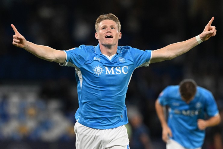 Tin mới nhất bóng đá sáng 23/7: McTominay lỡ trận giao hữu đầu tiên của Napoli