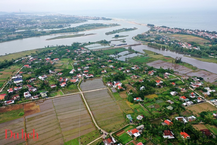 Miền cổ tích giữa mùa hoa muống biển bên Cửa Lở - 20