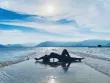 Điệp Sơn đẹp mê hồn với con đường cát nối tam đảo giữa biển khơi
