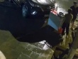 Người đàn ông nghi say xỉn lái ô tô, đòi tông người giữa đêm ở Quảng Ngãi