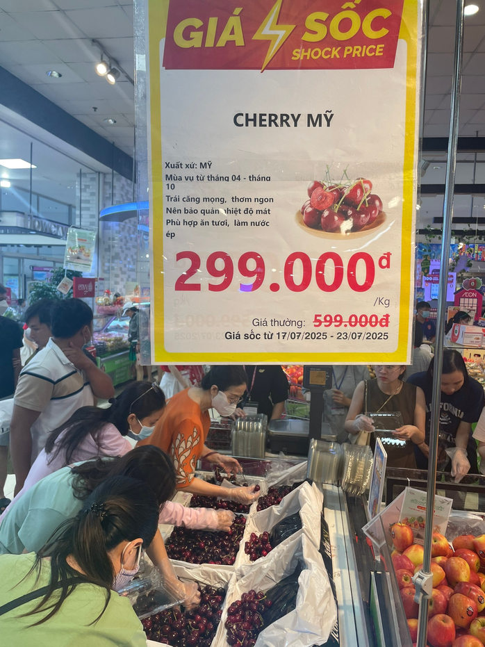 Giá cherry Mỹ bán tại TP HCM giảm chưa từng thấy - 3