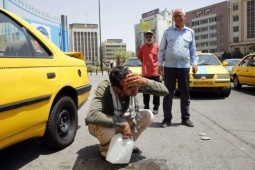 Iran đối mặt khủng hoảng nghiêm trọng