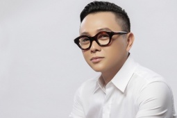 Trước khi bị bắt, nhà thiết kế Công Trí là chủ tịch công ty vốn điều lệ 39 tỷ đồng, thiết kế đắt đỏ ngang hàng hiệu xa xỉ
