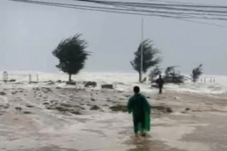 Khả năng xuất hiện bão đôi trên Biển Đông