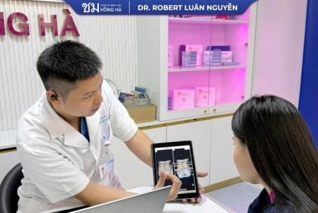 Bí mật phía sau quyết định không nhận ca hút mỡ của Trưởng Khoa Dr. Robert Luân Nguyễn dù khách sẵn sàng trả gấp 3 lần