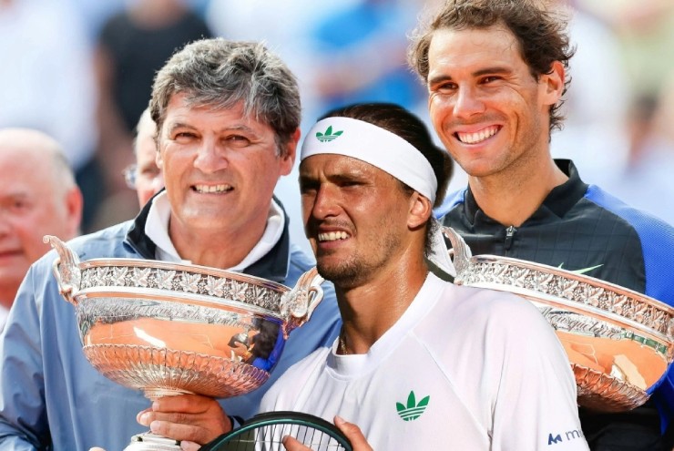 Nóng nhất thể thao tối 23/7: Thực hư tin chú Nadal sắp trở thành HLV của Zverev - 1