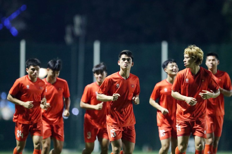 U23 Việt Nam “soi” kỹ U23 Philippines, đặc biệt cảnh giác cầu thủ nhập tịch - 5