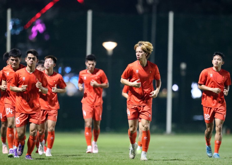U23 Việt Nam “soi” kỹ U23 Philippines, đặc biệt cảnh giác cầu thủ nhập tịch - 3