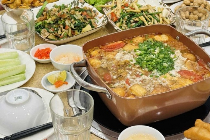 4 người trong một nhà bị ung thư, bác sĩ chỉ ra thói quen khi ăn cần tránh xa