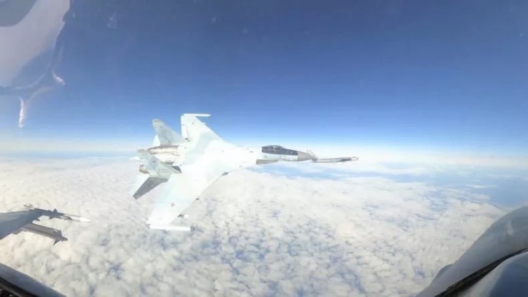 Máy bay Su-35 và Tu-95 của Nga hoạt động trong vùng nhận dạng phòng không Alaska (ADIZ) tháng 9/2024. Ảnh: Newsweek