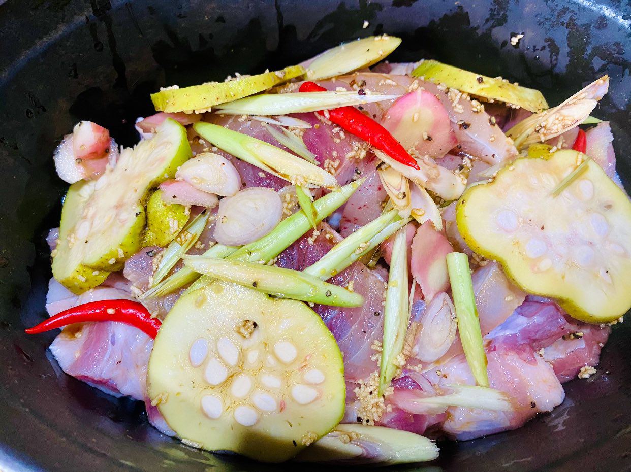 Kho cá bằng thứ nước này hết hẳn vị tanh, thơm ngon bất ngờ - 9
