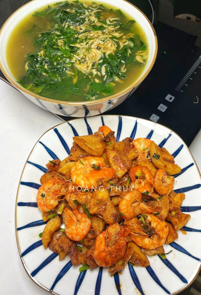 Tôm rang thịt - Canh rau ngót