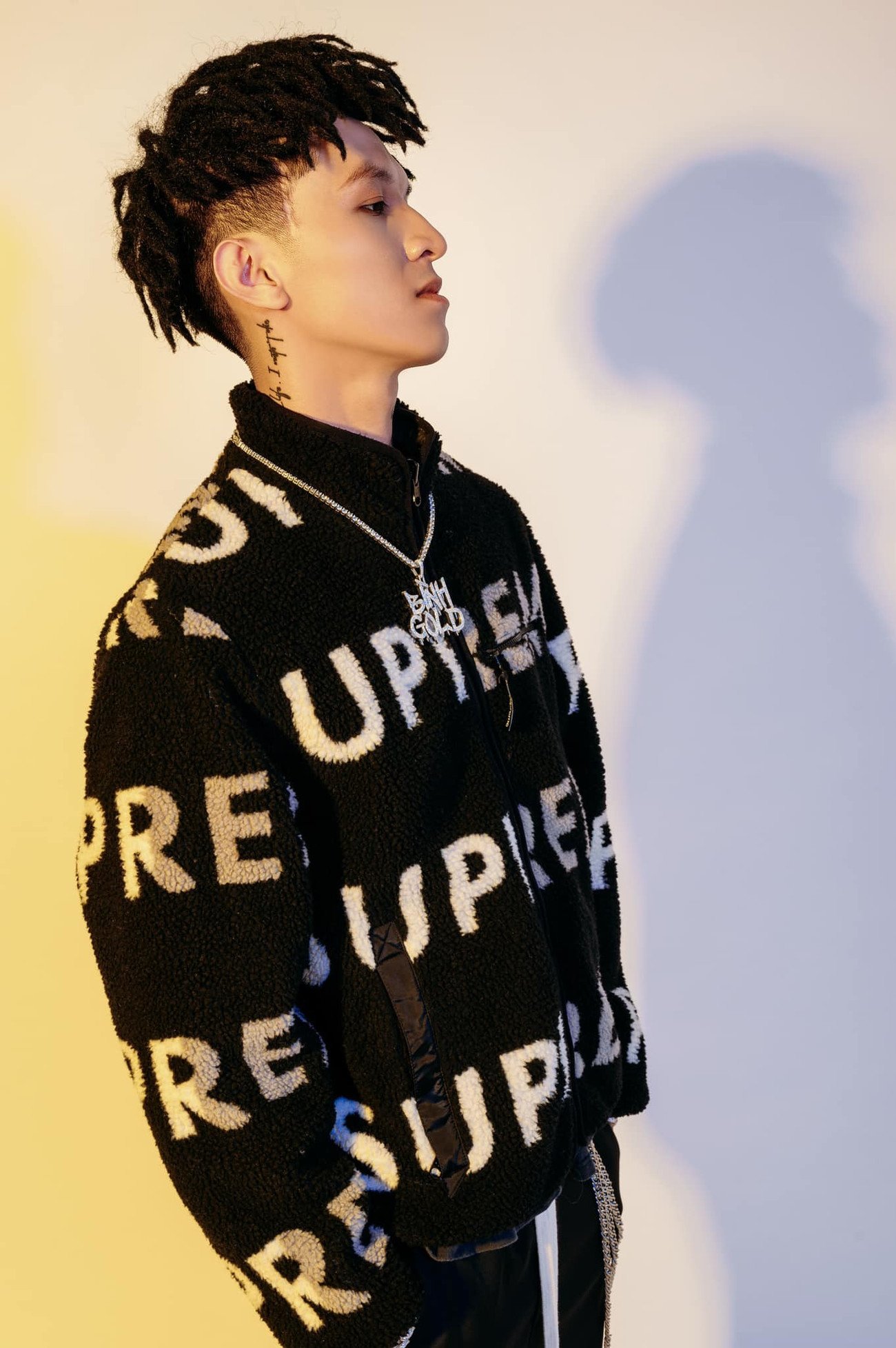 Tai tiếng của rapper Bình Gold lạng lách trên cao tốc Nội Bài - Lào Cai - 4